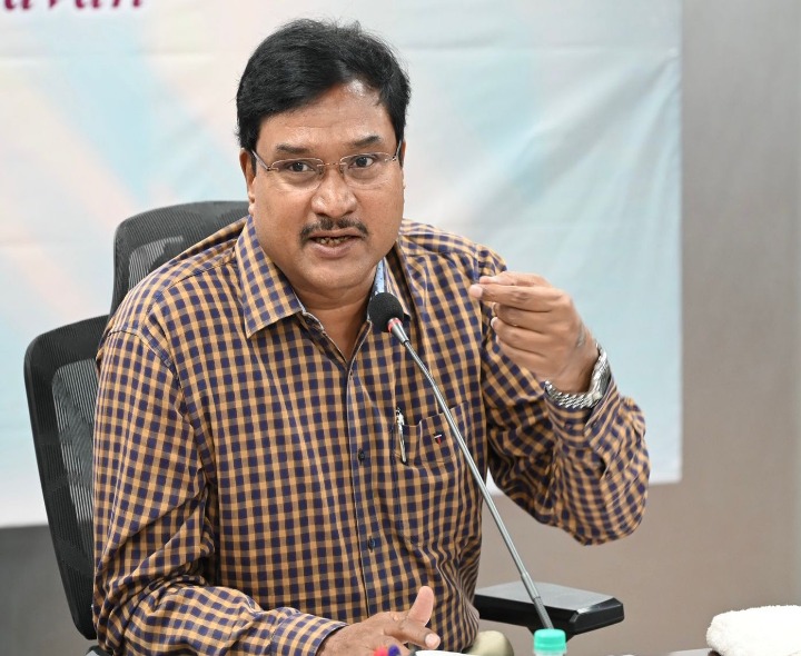 2024 జూలై నుంచి ఉన్నవారి జోలికి హైడ్రా వెళ్లదు: కమిషనర్