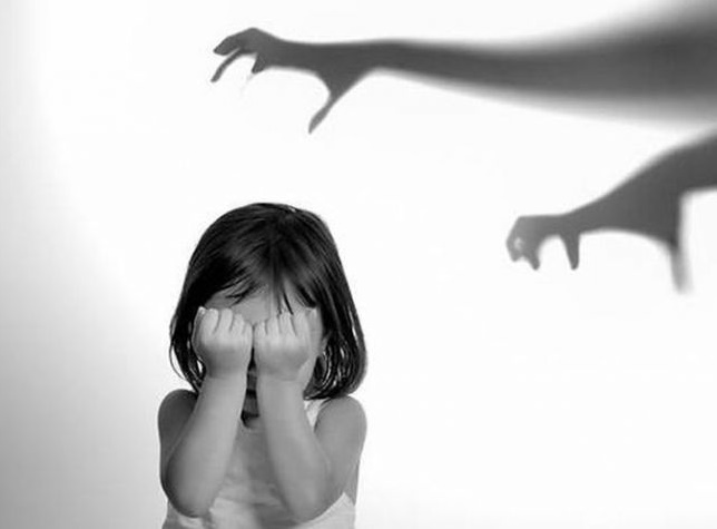 నాలుగేళ్ల చిన్నారి కిడ్నాప్‌.. ఆపై అత్యాచారం