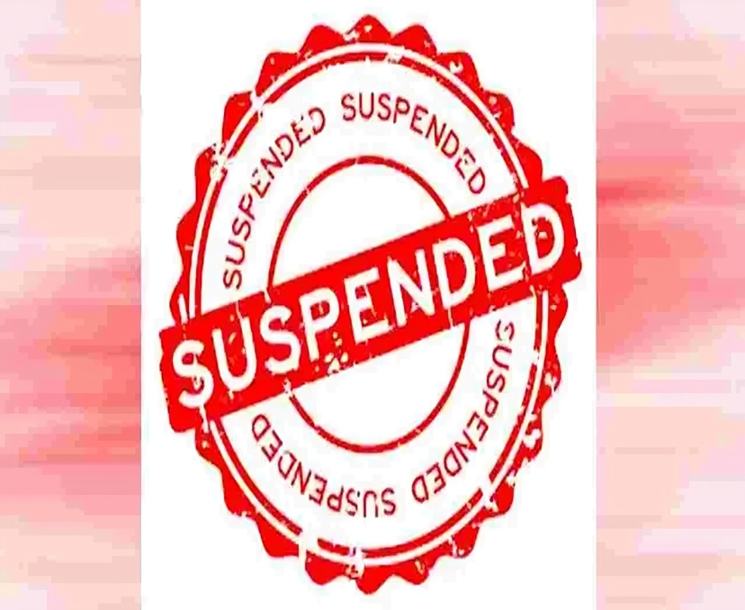 ఉగ్రవాదులతో సంబంధాలు.. ఇద్దరిపై వేటు