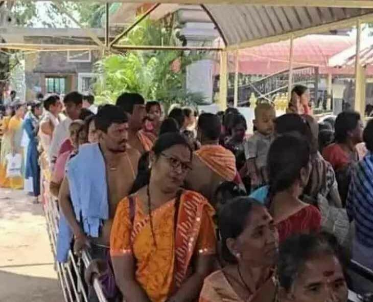మానస దేవి ఆలయంలో భక్తుల రద్దీ