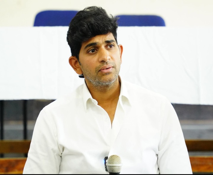 అభివృద్ధి పనులకు శంకుస్థాపన: ఎమ్మెల్యే