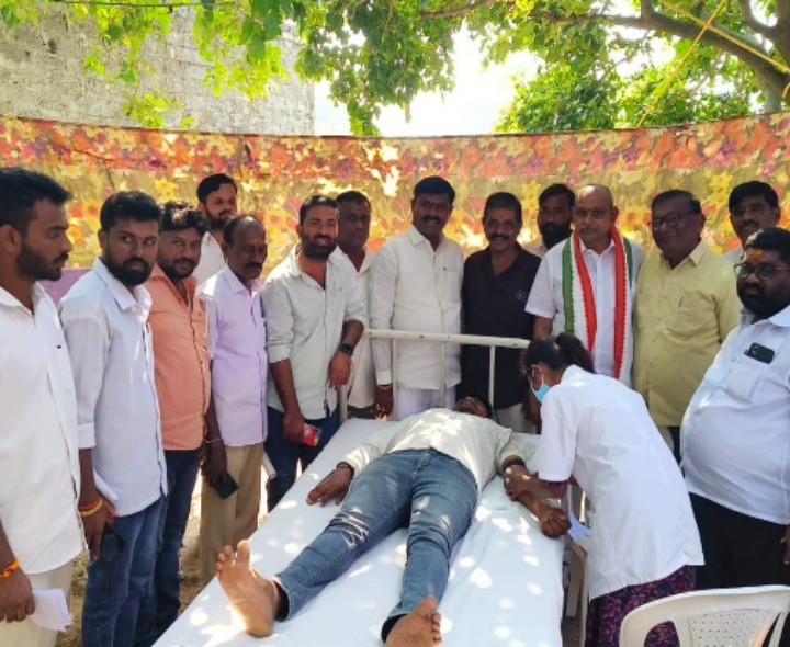 ‘ఎమ్మెల్యే జన్మదిన సందర్భంగా రక్తదాన శిబిరం’