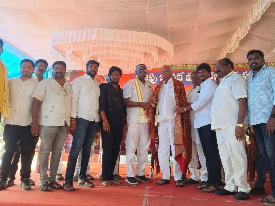 వన సమారాధనల్లో పాల్గొన్న ఎమ్మెల్యే