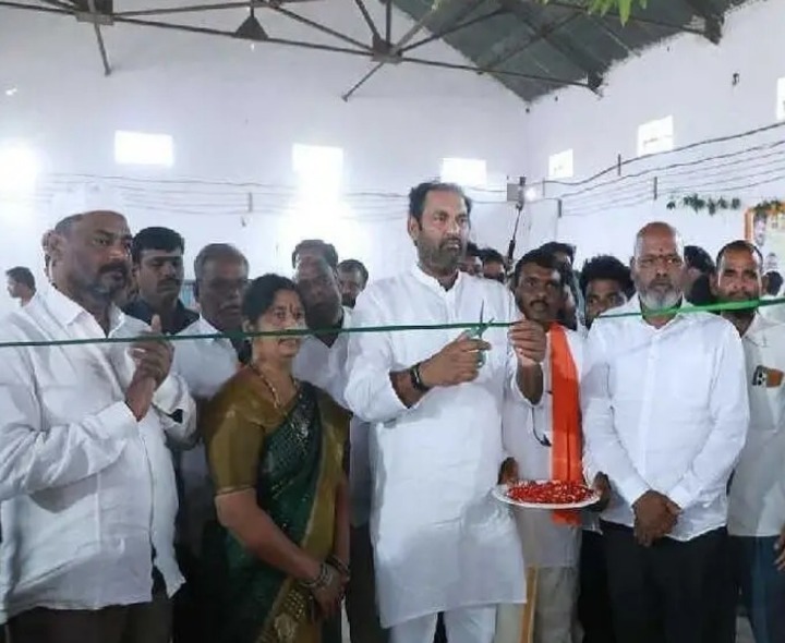 ట్రాన్స్‌ఫార్మర్ రిపేరింగ్ సెంటర్‌ను ప్రారంభించిన ఎమ్మెల్యే