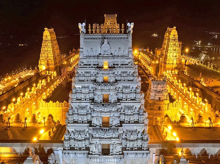 యాదగిరిగుట్ట ఆలయానికి రికార్డు ఆదాయం