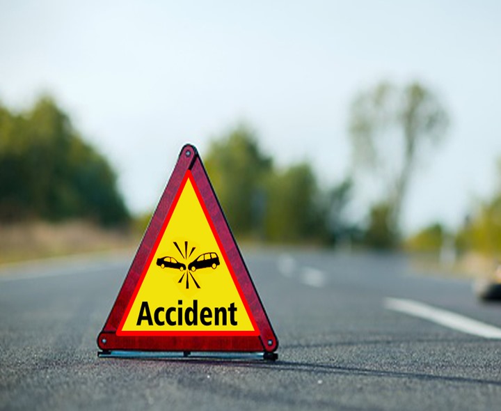 BREAKING: ప్రైవేట్ ట్రావెల్స్  బస్సు ప్రమాదం