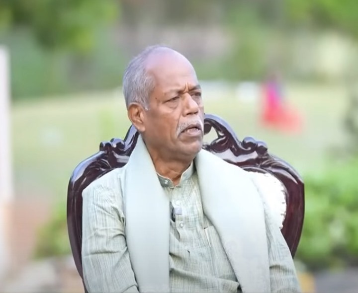 లాలాపేట నివాసానికి అందెశ్రీ పార్థివదేహం