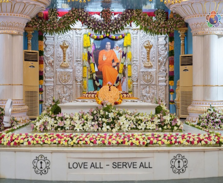 సత్యసాయి శత జయంతికి 25 లక్షల మంది భక్తులు!