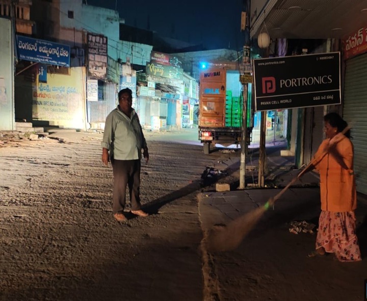 గుంతకల్లులో పారిశుద్ధ్య నిర్వహణపై కమిషనర్ ప్రత్యేక దృష్టి