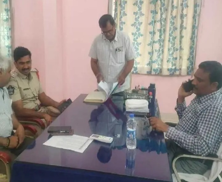 పెదకాకాని ఎంపీపీకి షాక్..!