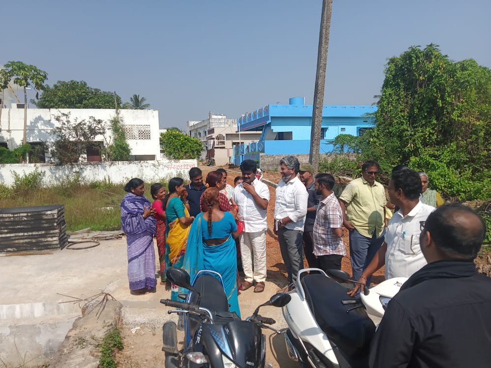 నాణ్యతతో నిర్మాణ పనులు చేపట్టాలి: ఎమ్మెల్యే