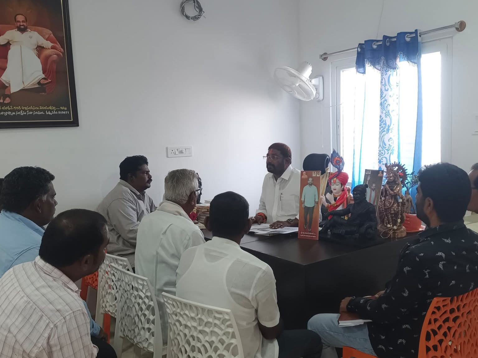 ధర్మవరంలో పరిశుభ్రత, నీటి సరఫరాపై సమీక్ష