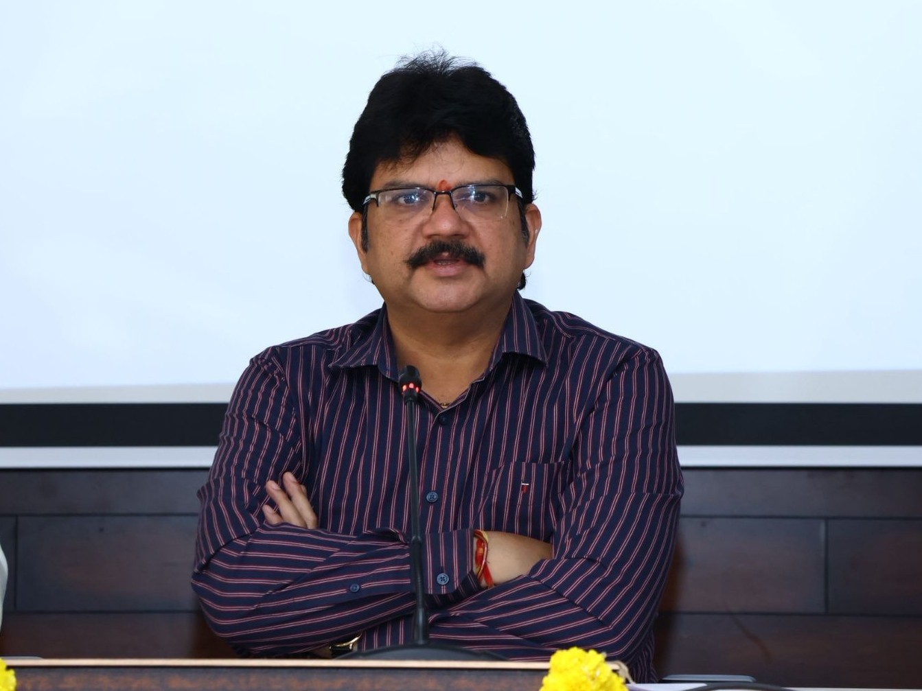 మధ్యాహ్నం భోజనం తనిఖీ