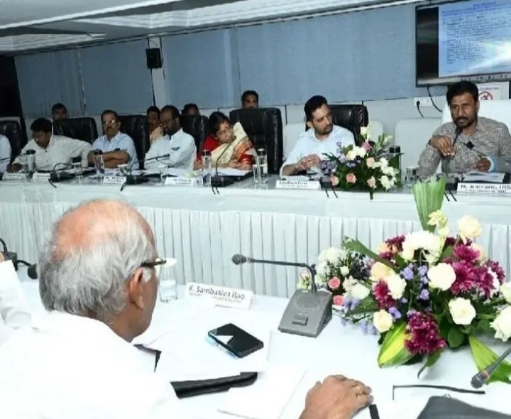 సుస్థిర భవిష్యత్‌కు ప్రతీ ఉద్యోగి భాగస్వామి కావాలి: సీఎండీ