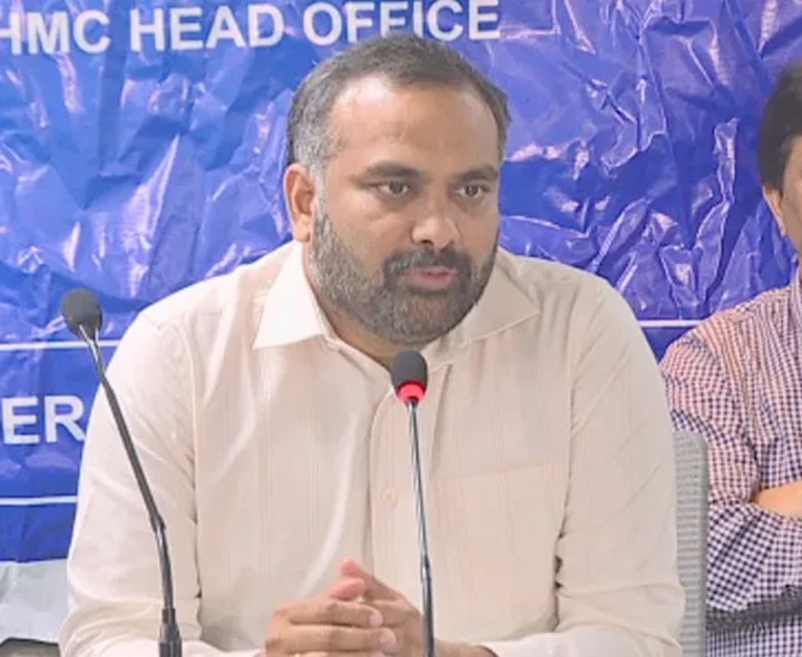 11 ప్రాంతాల్లో ఈవీఎంల సమస్య: కర్ణన్