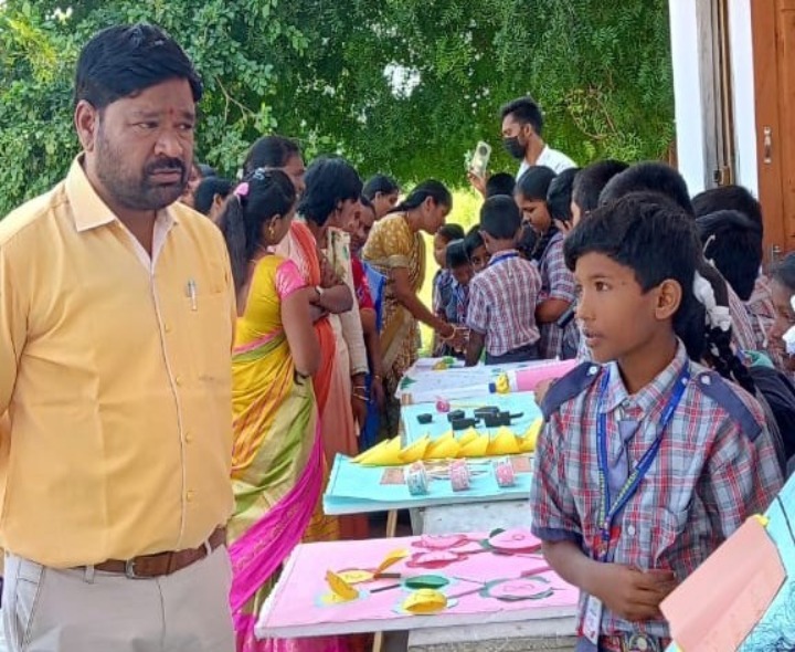 విద్యార్థులను ఆకట్టుకున్న లెర్నింగ్ మోడల్స్