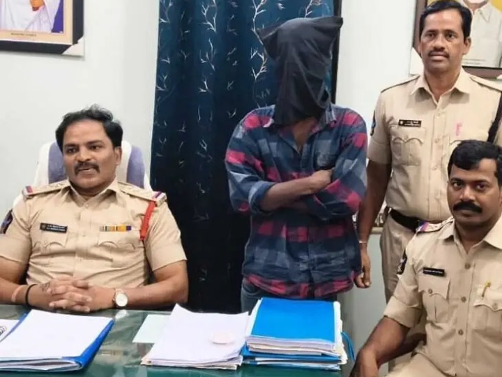 నాలుగేళ్ల బాలికను ఎత్తుకెళ్లిన వ్యక్తి అరెస్ట్