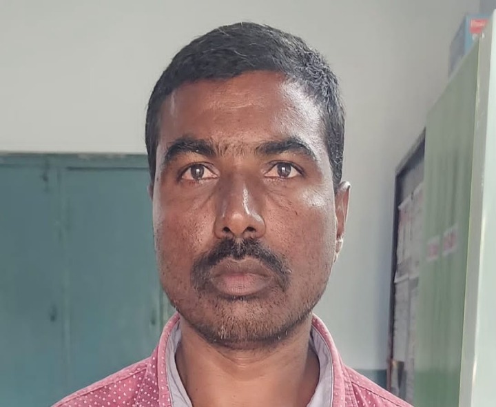 గుండెపోటుతో ప్రభుత్వ ఉద్యోగి మృతి