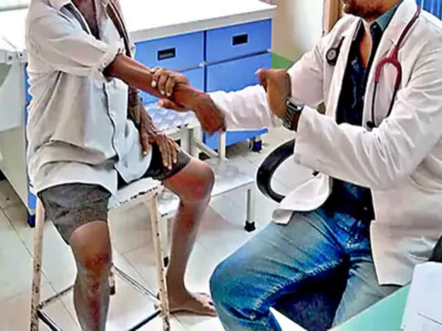 ఆత్రేయపురంలో ఉచిత క్యాన్సర్ స్క్రీనింగ్ శిబిరం