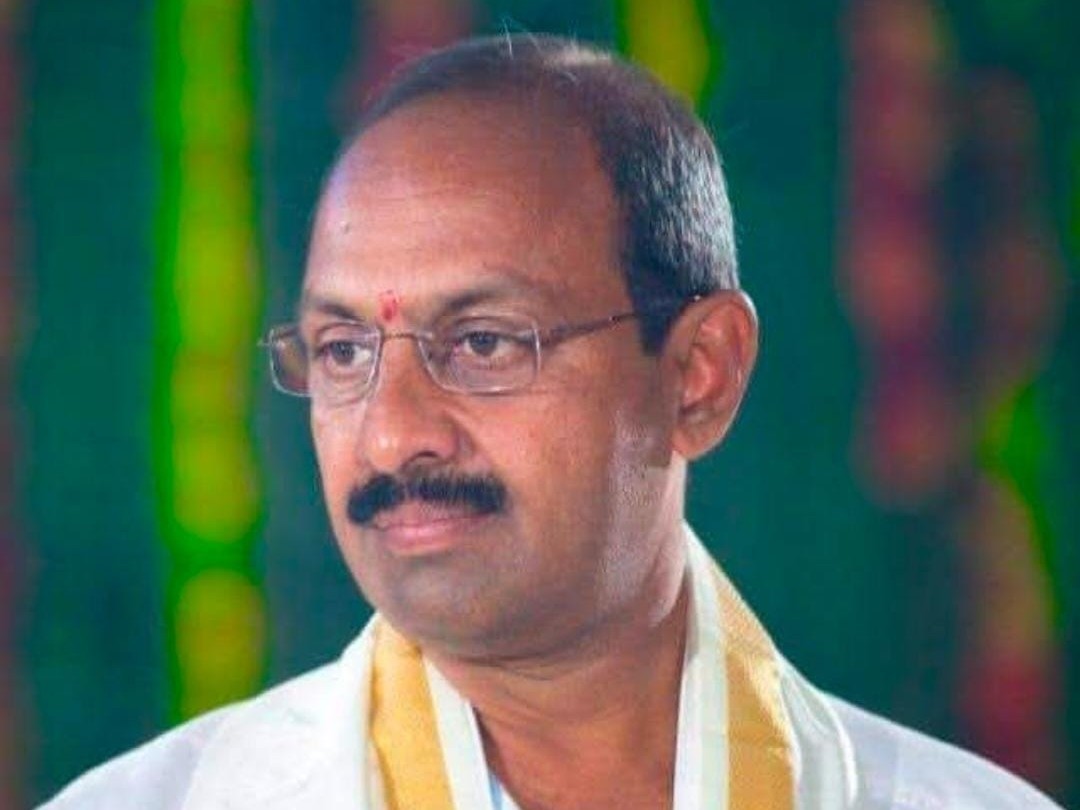 వాడపల్లి దేవస్థానం మాజీ ఛైర్మన్ మృతి