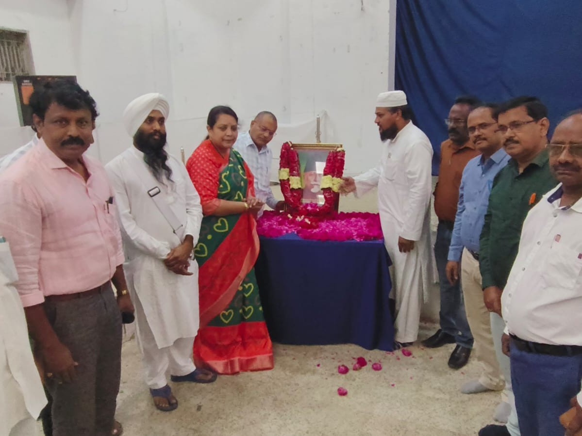 ఘనంగా మౌలానా అబుల్ క‌లాం జయంతి వేడుకలు