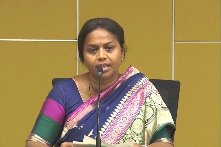 జగన్ ఆలయాలను కూడా వదల్లేదు: టీడీపీ