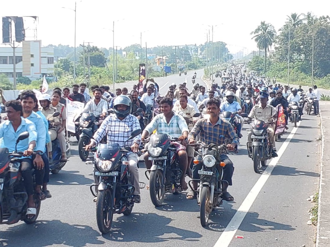 డ్రగ్స్‌పై యుద్ధం ..భారీ బైక్ ర్యాలీ