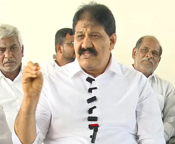 ‘అసాంఘిక కార్యక్రమాలపై చర్యలు తీసుకోవాలి’