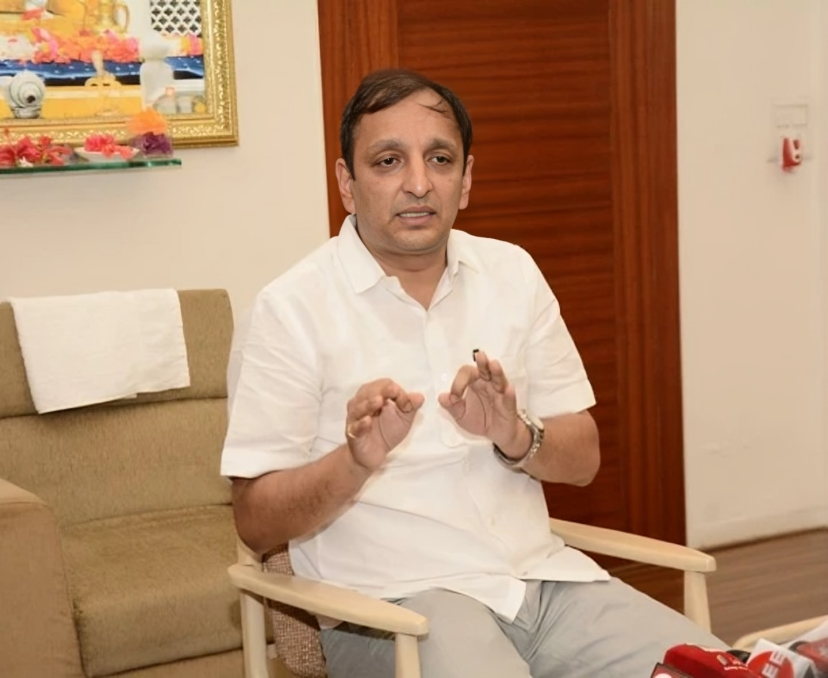 పలు రాష్ట్రాలకు ఏఐసీసీ కో-ఇన్‌ఛార్జ్‌ల నియామకం