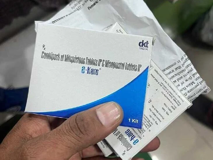 అబార్షన్ కిట్ అమ్ముతున్న మెడికల్ షాప్‌పై కేసు