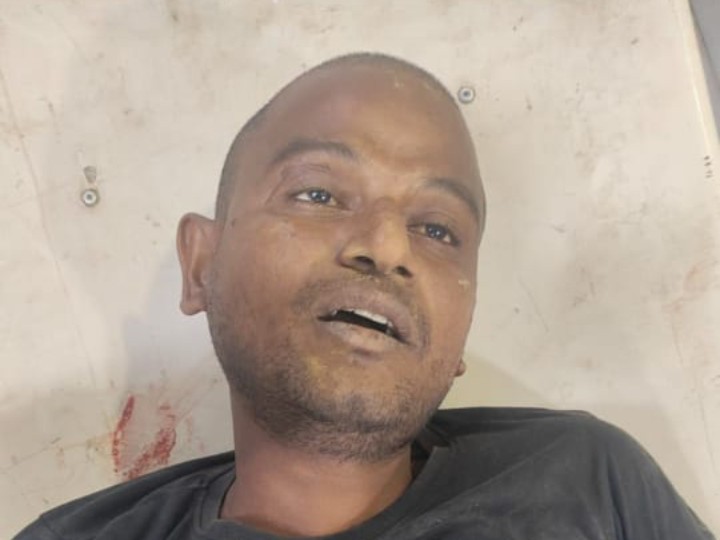 ద్విచక్ర వాహనాన్ని ఢీకొన్న టిప్పర్.. యువకుడి మృతి