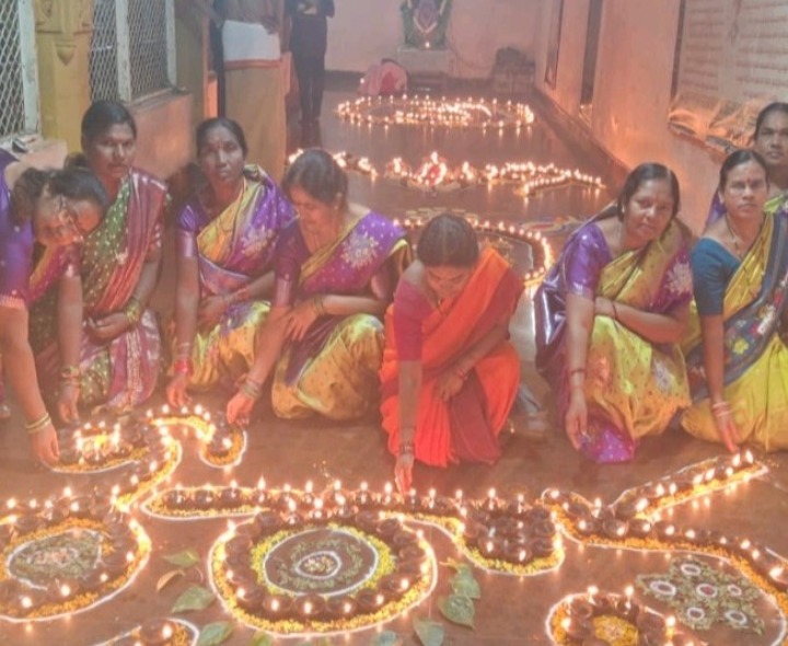 వైభవంగా కార్తీక దీపోత్సవం