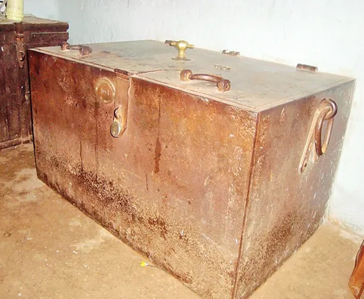 PHOTO: ఈ పెట్టెను దొంగలు ఎత్తుకెళ్లలేరు!