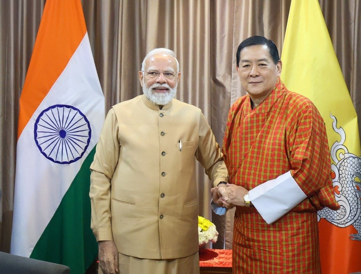 భూటాన్ రాజుతో ప్రధాని మోదీ భేటీ