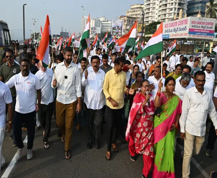 విశాఖలో ఏక్తా రన్‌.. పాల్గొన్న ప్రముఖులు