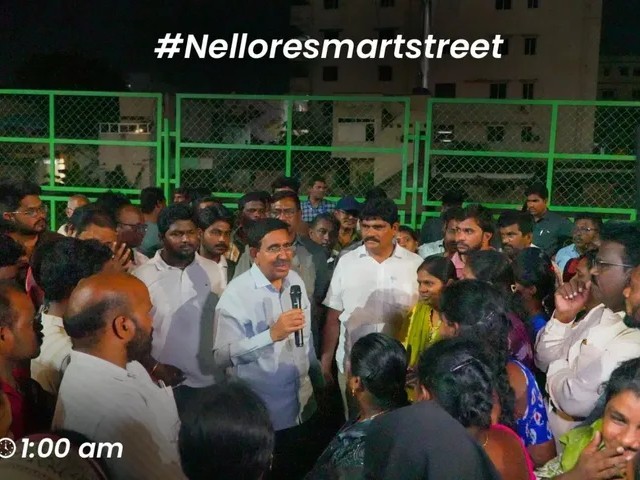 నెల్లూరులో మంత్రి ఆకస్మిక పర్యటన