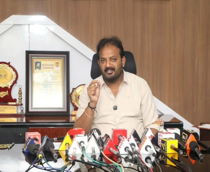 అభివృద్ధి దిశగా తిరుపతి నగరం: తుడా ఛై‌ర్మన్