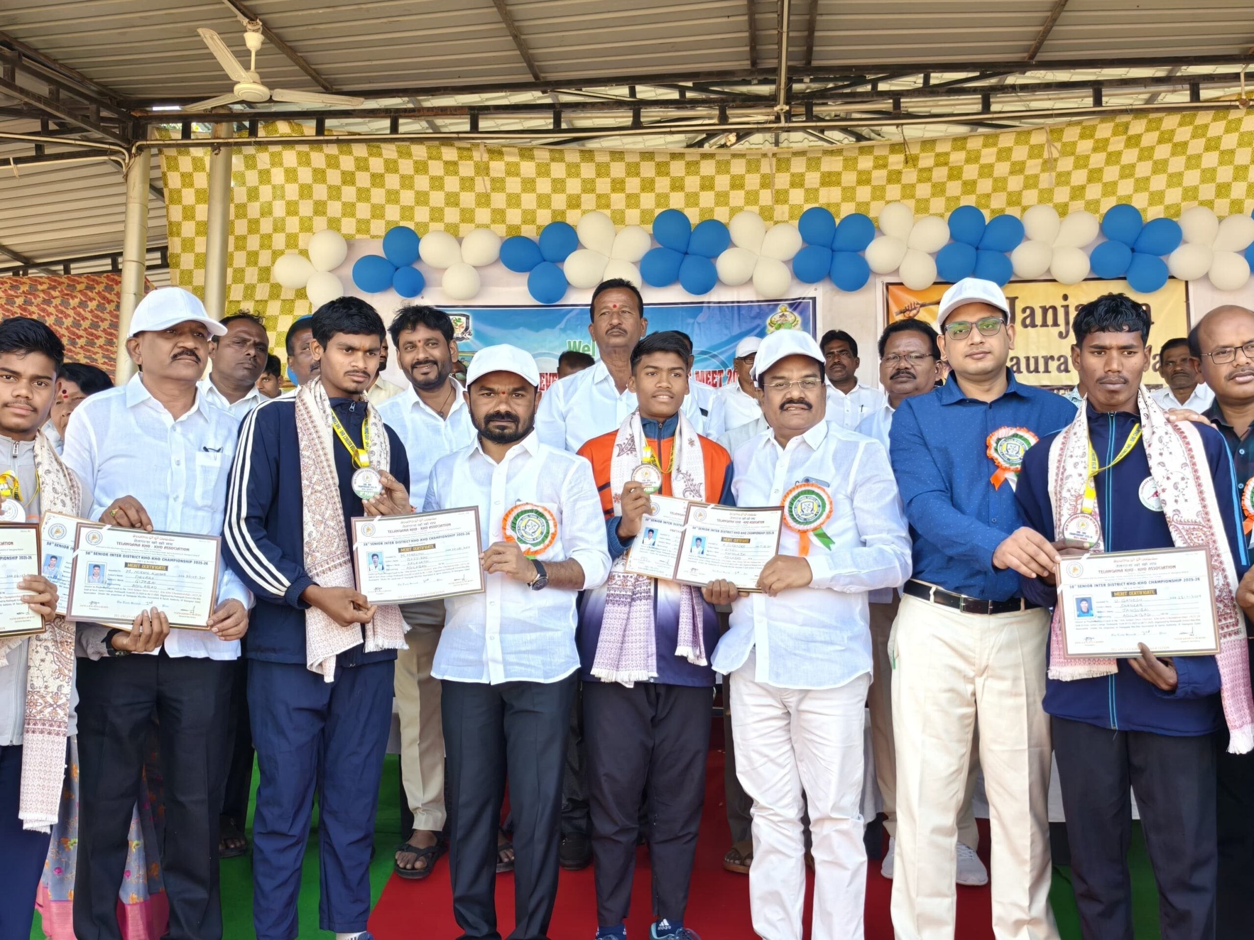 విద్య అభివృద్ధికి ప్రత్యేక కృషి: ఎంపీ