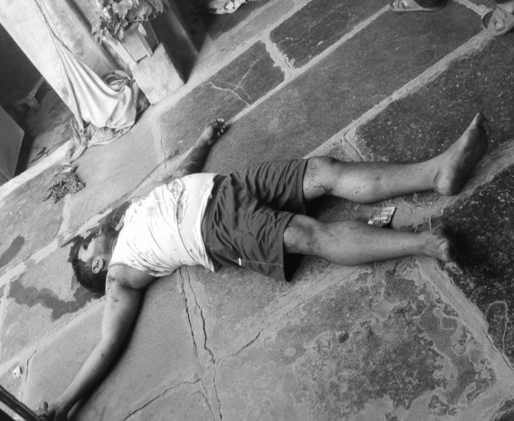 పాత కక్షలతో యువకుడు దారుణ హత్య