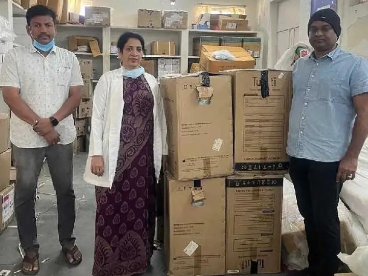 ప్రభుత్వ ఆసుపత్రికి ఆక్సిజన్ కిట్లు అందజేత