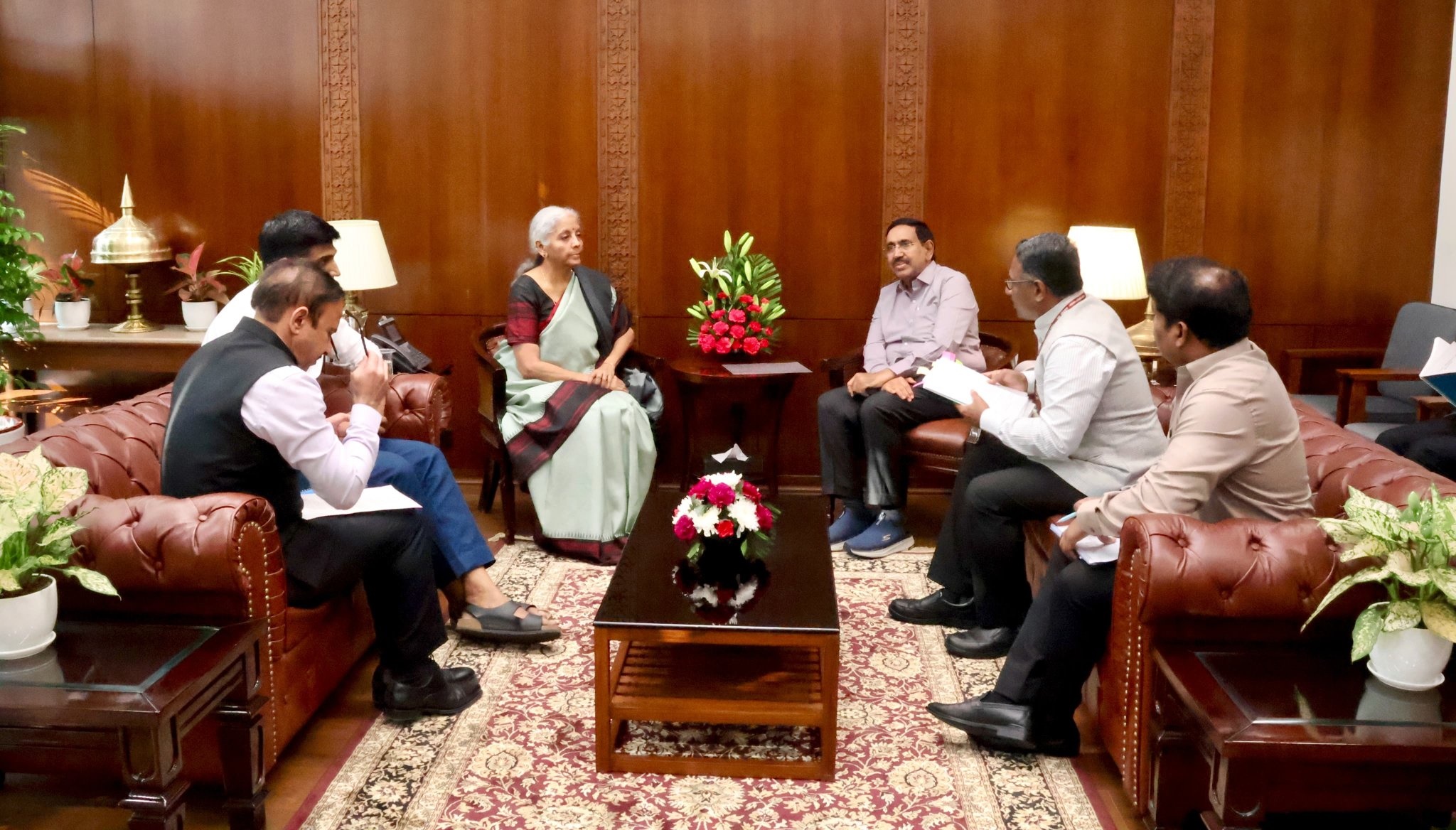 నిర్మలా సీతారామన్‌తో మంత్రి నారాయణ భేటీ