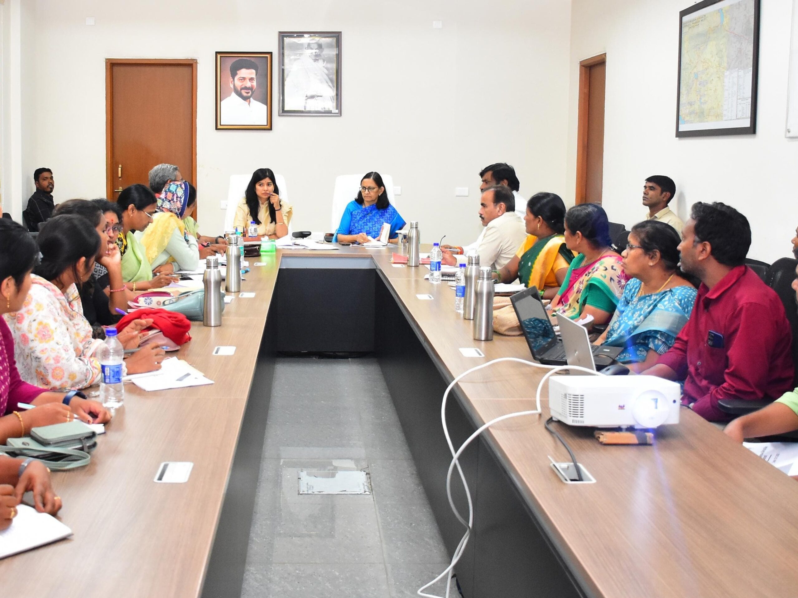 అంగన్వాడీ కేంద్రాల్లో అందించే సేవలపై విస్తృత ప్రచారం చేయాలి