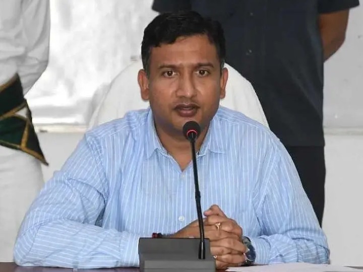 నోటరైజ్డ్ అఫిడవిట్ అవసరం లేదు: కలెక్టర్