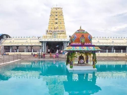 కాణిపాక ఆలయానికి రూ.1.06 కోట్ల ఆదాయం