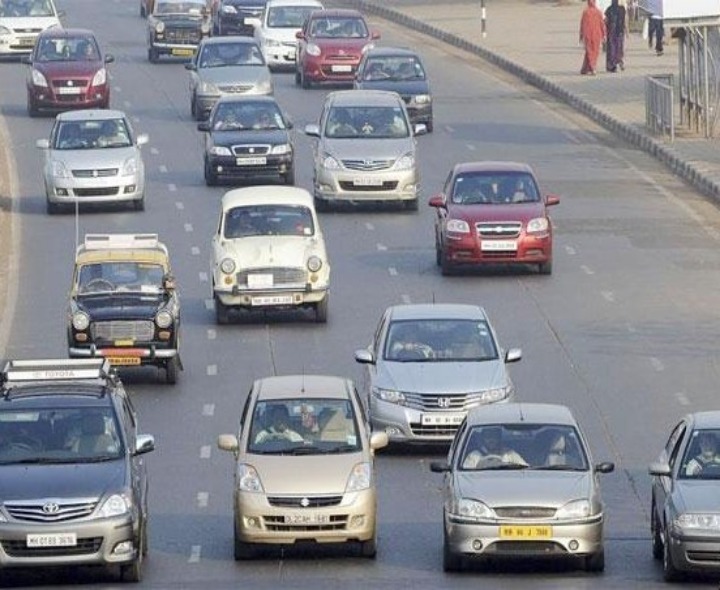 నగరంలో  8% ఫిట్‌నెస్ సర్టిఫికెట్ లేని వాహనాలే..!