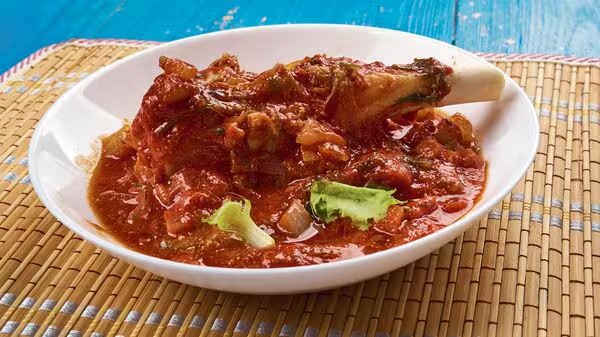 గొంతులో మటన్ బొక్క ఇరుక్కుని వ్యక్తి మృతి