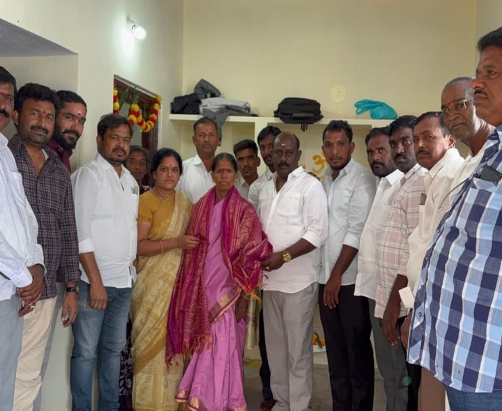 ఇందిరమ్మ ఇళ్లు ప్రారంభం