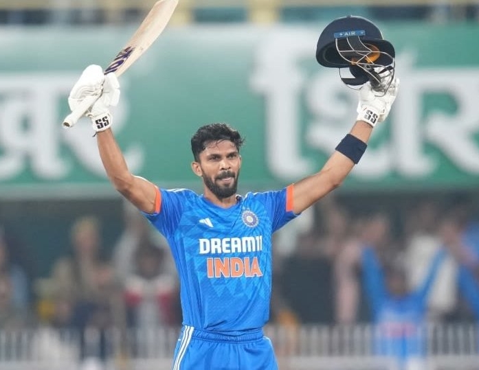 రుతురాజ్ గైక్వాడ్ సూపర్ సెంచరీ