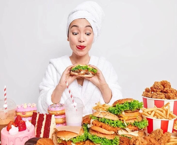 రాత్రిపూట ఇవి తింటున్నారా?