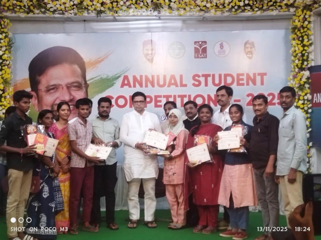 ప్రతిభ చాటిన అజయ్